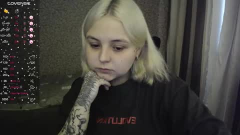 eva 3 online show from 09/16/25, 06:47