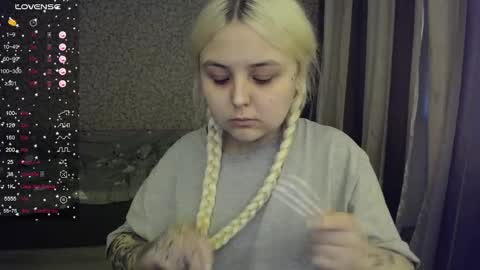 eva 3 online show from 10/09/25, 02:59