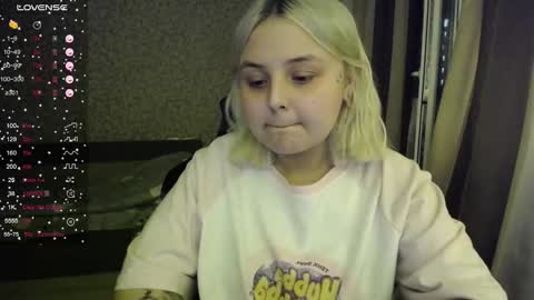 eva 3 online show from 10/23/25, 12:10