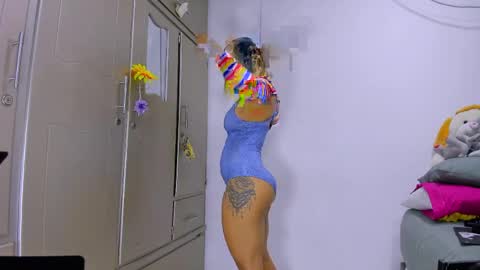 Snapshot of vennuss01 chatting on 04/04/26, 01:30 vennuss01 online show from 04/04/26, 01:30