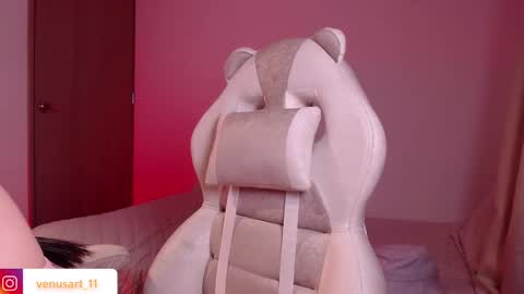 Snapshot of venus_art11 chatting on 02/16/25, 07:15 venus_art11 online show from 02/16/25, 07:15