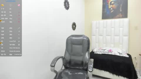 Venus Cortez  online show from 11/08/25, 06:07