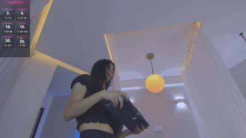 VENUS online show from 03/04/25, 11:40