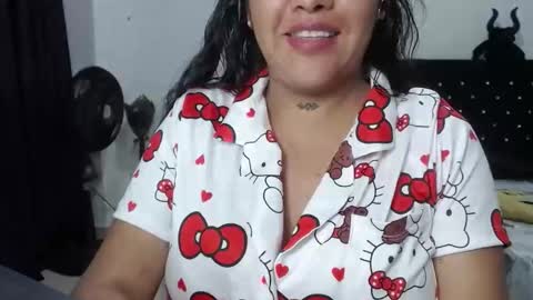 venus_menoza online show from 10/25/25, 02:24