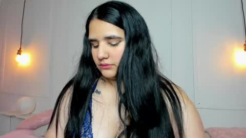 Sofi online show from 01/26/25, 01:04