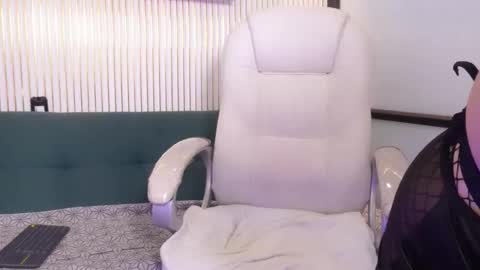 Snapshot of venuscoleman_ chatting on 02/03/26, 09:09 Venus online show from 02/03/26, 09:09