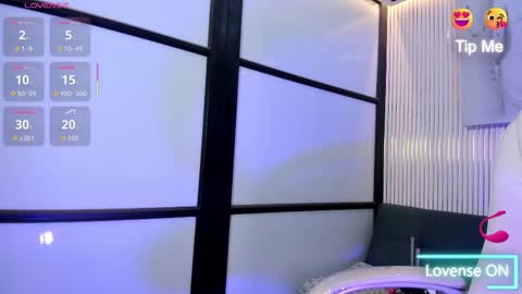 Snapshot of venuscoleman_ chatting on 02/06/26, 08:56 Venus online show from 02/06/26, 08:56