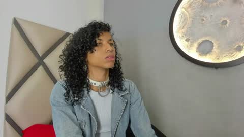 Snapshot of venuss_03 chatting on 06/19/26, 02:49 venuss_03 online show from 06/19/26, 02:49