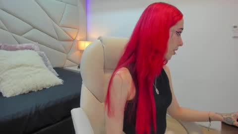 venusxneo online show from 09/17/25, 07:59