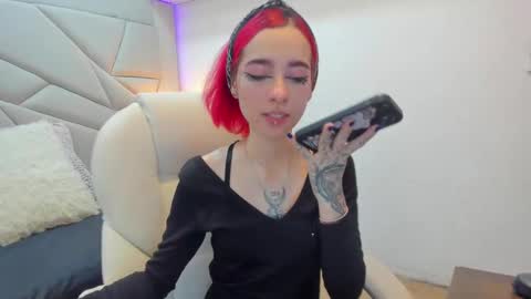 venusxneo online show from 09/19/25, 08:20