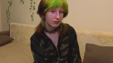 Erica online show from 09/13/25, 07:13