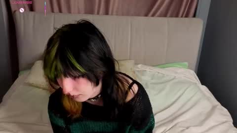 Erica online show from 10/19/25, 08:09