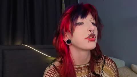 Erica online show from 01/07/26, 08:22