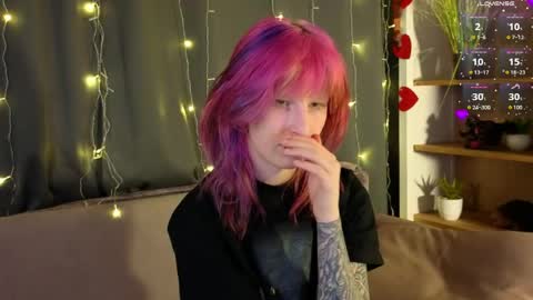 Erica online show from 03/15/26, 08:04