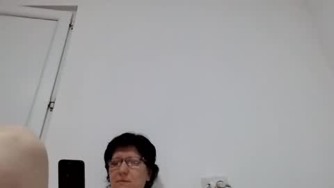 Vera online show from 12/16/25, 06:57