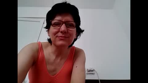 Vera online show from 04/28/26, 06:18