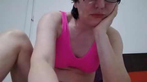Vera online show from 05/24/26, 10:37