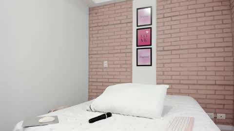 Vera online show from 03/01/25, 10:42