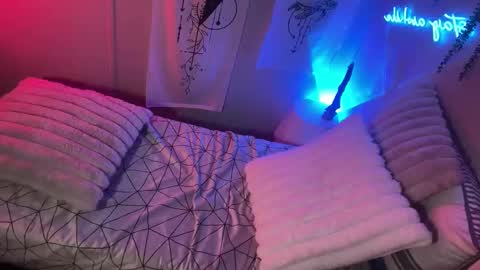 Snapshot of vera_quinn chatting on 10/10/25, 08:35 Vera Quinn online show from 10/10/25, 08:35