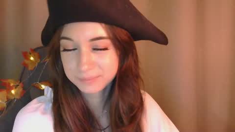 Una online show from 10/31/25, 02:18