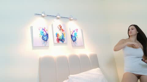 Vera online show from 04/02/26, 01:20