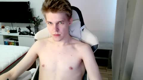 Snapshot of veritas_in_vine chatting on 04/09/26, 11:59 Veritas online show from 04/09/26, 11:59