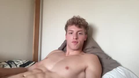 Snapshot of vero_monroe chatting on 10/02/25, 01:51 Austin King online show from 10/02/25, 01:51