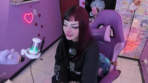     online show from 10/23/25, 11:57