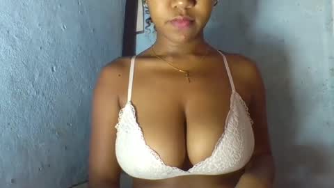 verolla31 online show from 02/20/25, 01:08