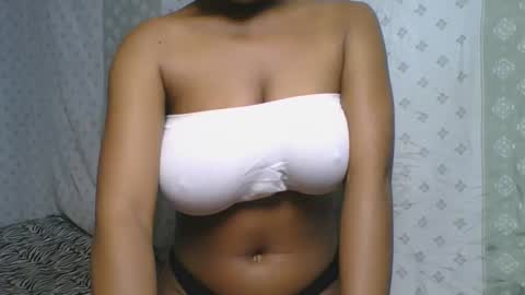 verolla31 online show from 09/21/25, 02:08