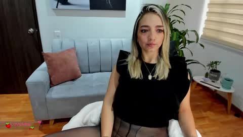 Catalina online show from 02/12/25, 12:55