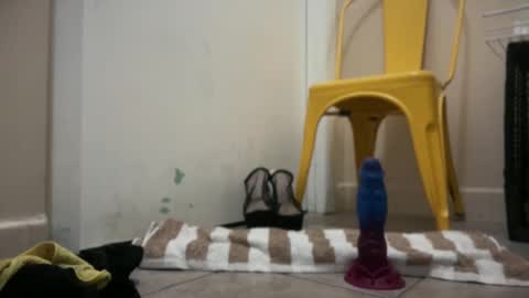 Snapshot of verona365 chatting on 02/24/25, 03:02 Hmartinez365 online show from 02/24/25, 03:02