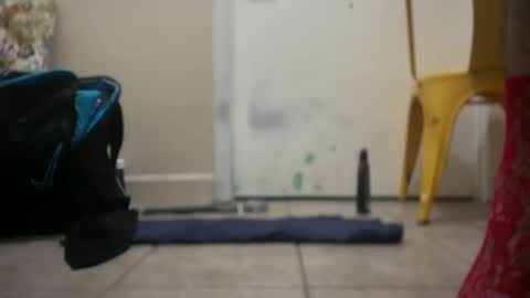 Snapshot of verona365 chatting on 10/14/25, 02:01 Hmartinez365 online show from 10/14/25, 02:01