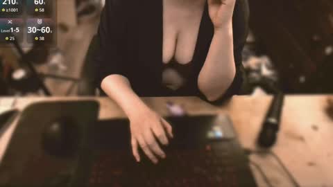 Snapshot of verona_rossi chatting on 04/16/26, 09:10 Verona online show from 04/16/26, 09:10