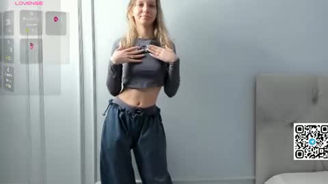 Anny online show from 07/20/26, 12:07