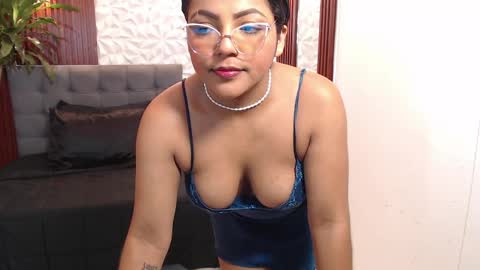 VERONICA online show from 04/10/26, 02:44