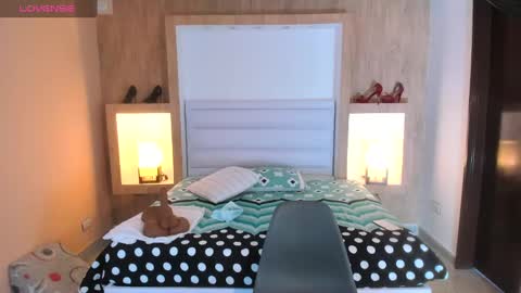 Johovanna online show from 01/13/25, 12:24