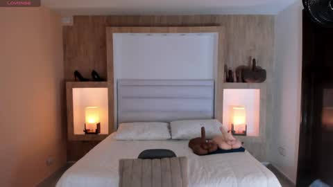 Johovanna online show from 09/12/25, 11:54