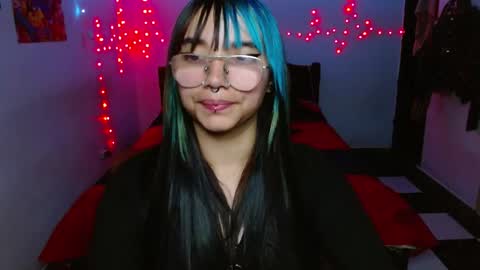 Snapshot of veronica_goddes chatting on 11/26/25, 05:41 Veronica online show from 11/26/25, 05:41