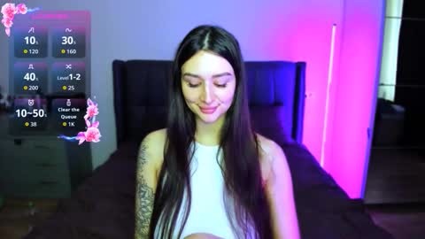 Veronica online show from 09/11/25, 08:47