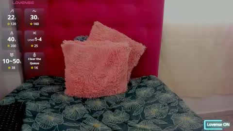 Veronica online show from 02/13/26, 05:09