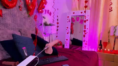 Snapshot of veronica_olson_ chatting on 02/16/25, 02:42 Veronica Olson online show from 02/16/25, 02:42