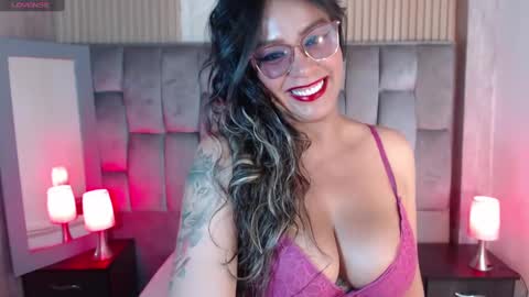 Vero online show from 02/21/25, 08:05