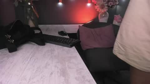 Veronica online show from 06/04/26, 06:36