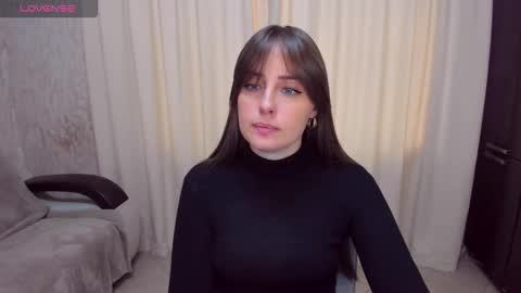 Veronica online show from 10/06/25, 09:29