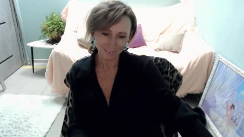 Helen online show from 03/04/25, 11:51