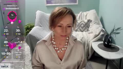 Helen online show from 10/28/25, 06:06