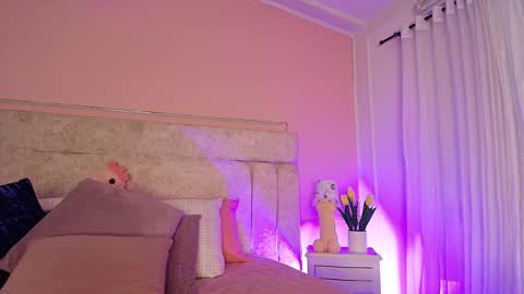 Vero  online show from 03/12/25, 06:11