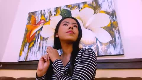 Veronica Robles online show from 11/17/25, 07:30