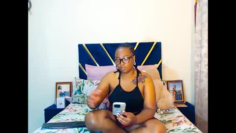 veronicarod1 online show from 02/25/26, 01:48